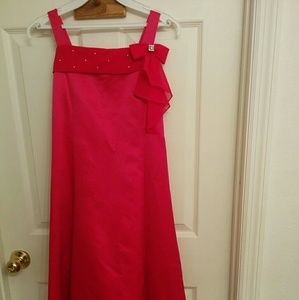 Girl's pink dress